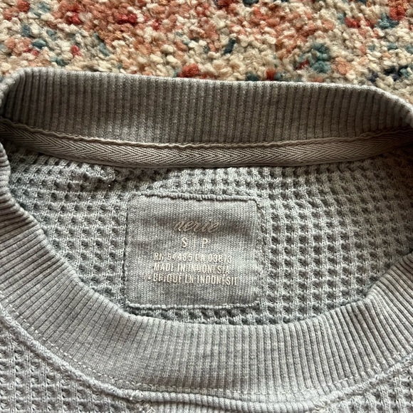 Aerie Thermal Oversized Pullover Size Small - Picture 3 of 3